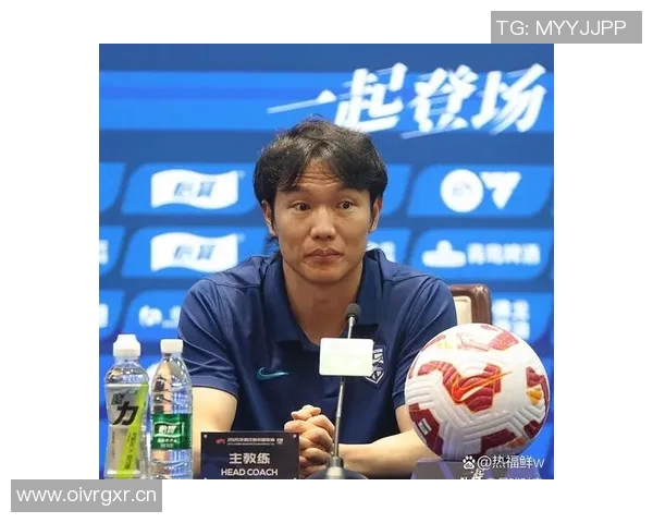 祝福武汉三镇队代理主教练邓卓翔生日快乐愿他带领球队再创辉煌